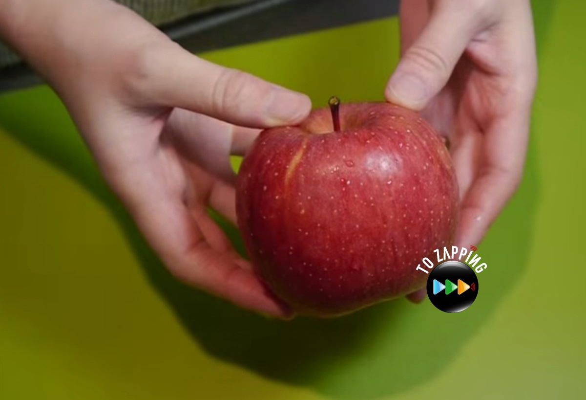 Cómo hacer muñeco de fresa con manzana